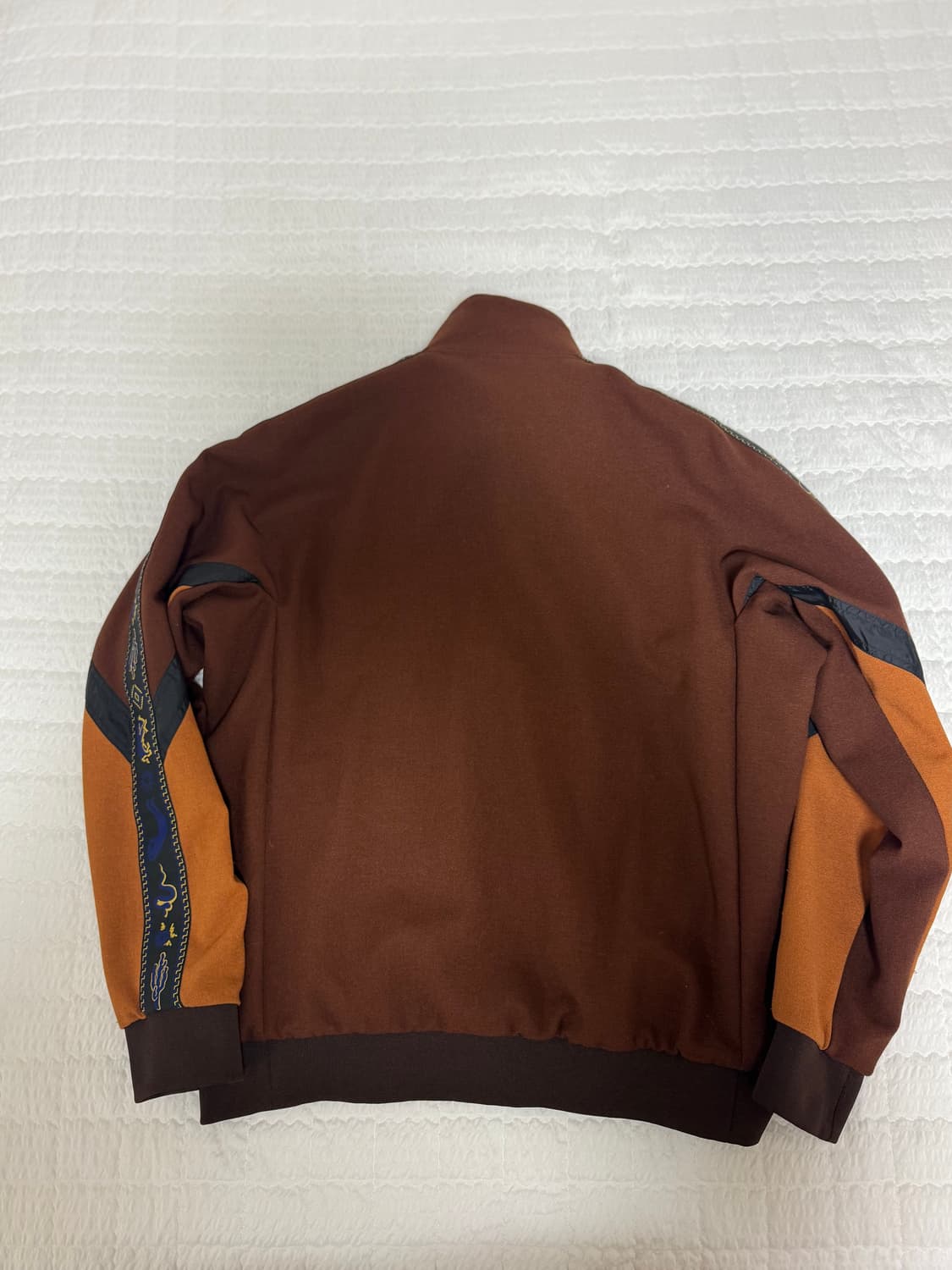 토가 비릴리스 저지자켓 상품이미지3