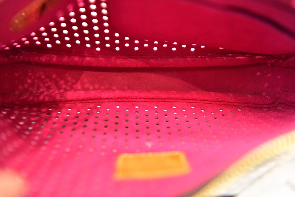 루이비통 모노그램 퍼포레이션 포쉐트 숄더백(정품) 상품이미지8