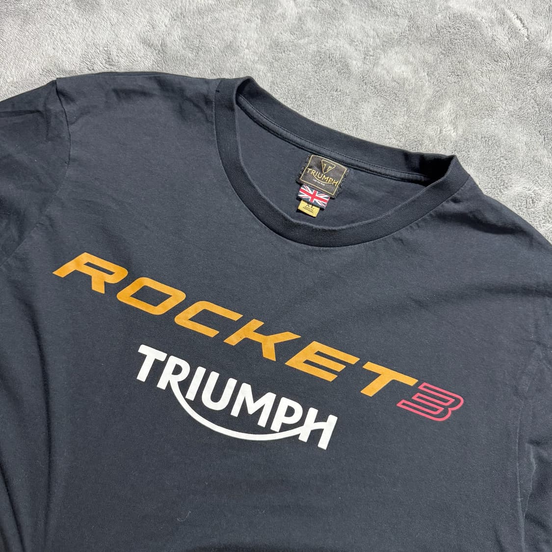 트라이엄프 ROCKET3 프린팅 반팔 상품이미지2