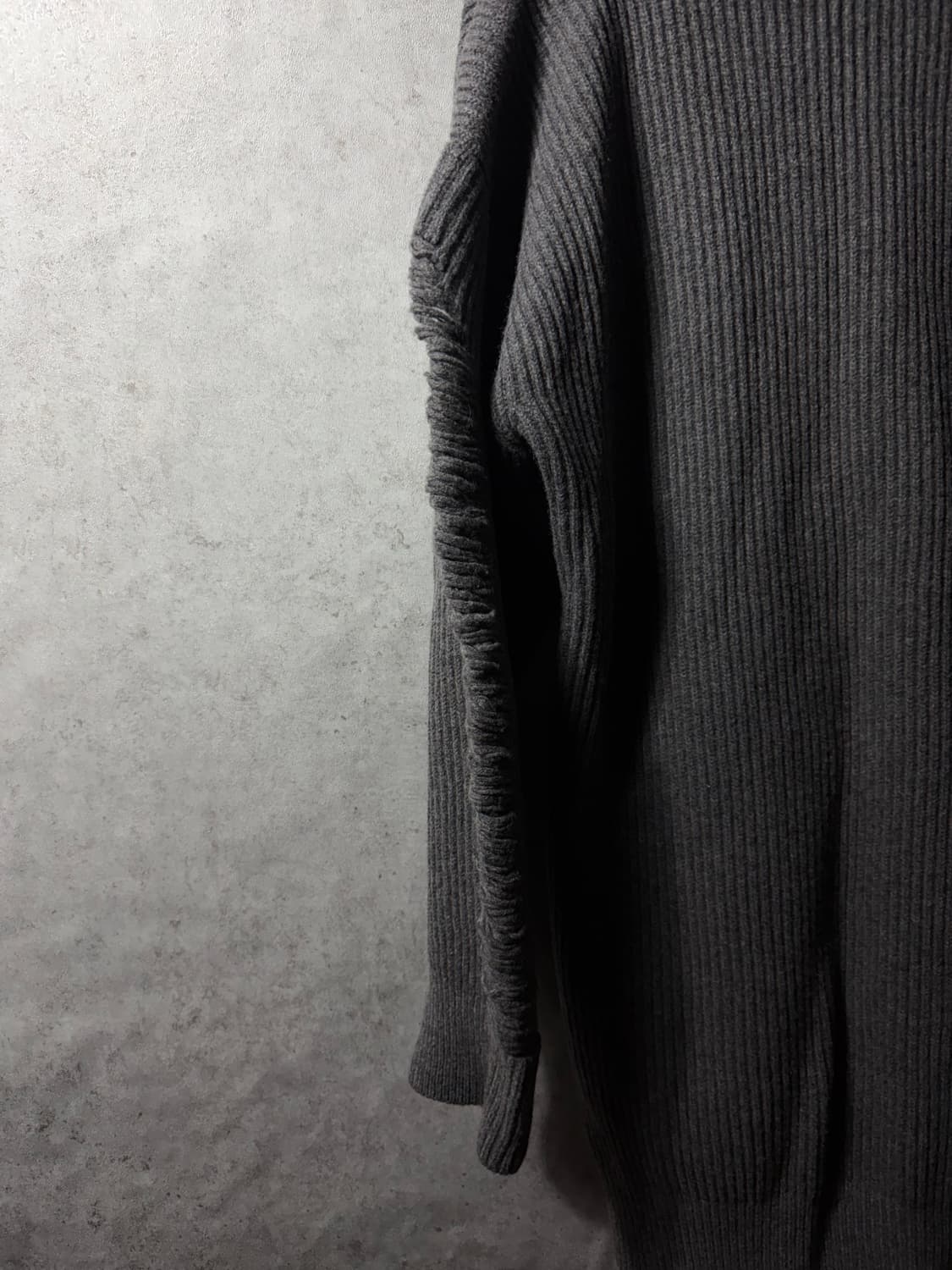 이세이미야케 디스트로이드 숄카라 가디건 상품이미지7