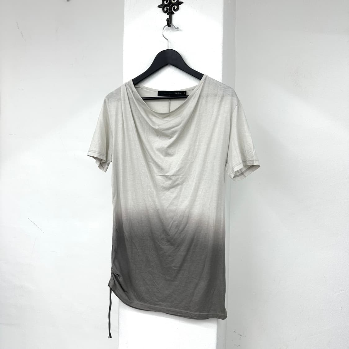Schlussel fade drape shirring sleeve 상품이미지5