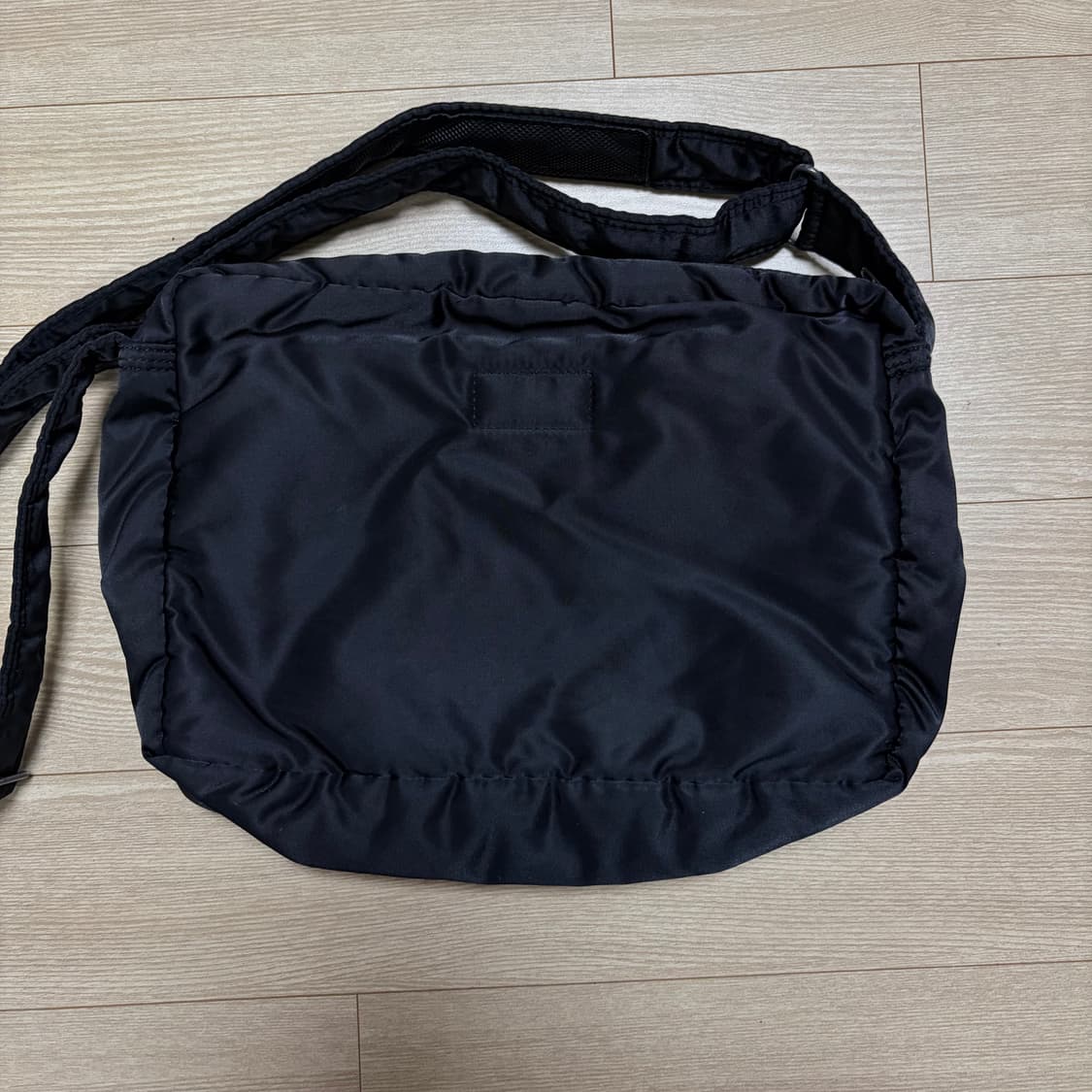 요시다포터 porter 탱커 숄더백 블랙 라지 L  상품이미지2