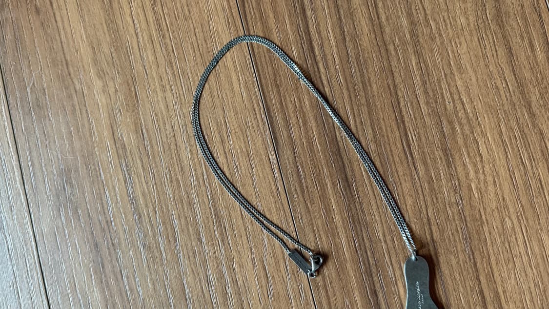 마르지엘라 타비 목걸이입니다. 상품이미지3