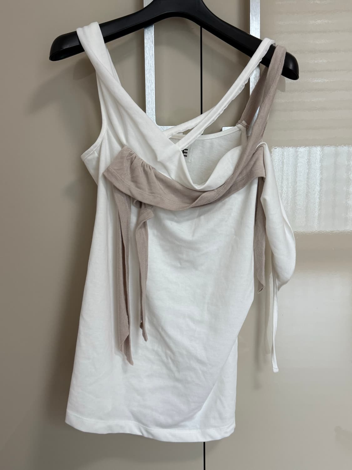 나체 RAWCUT HALTER SLEEVELESS IVORY 상품이미지2