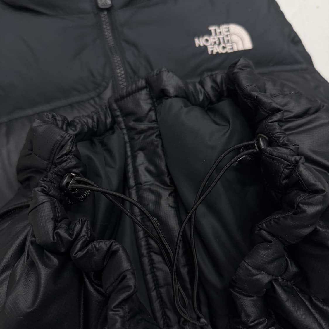 노스페이스 700 눕시 조끼패딩 블랙 상품이미지5