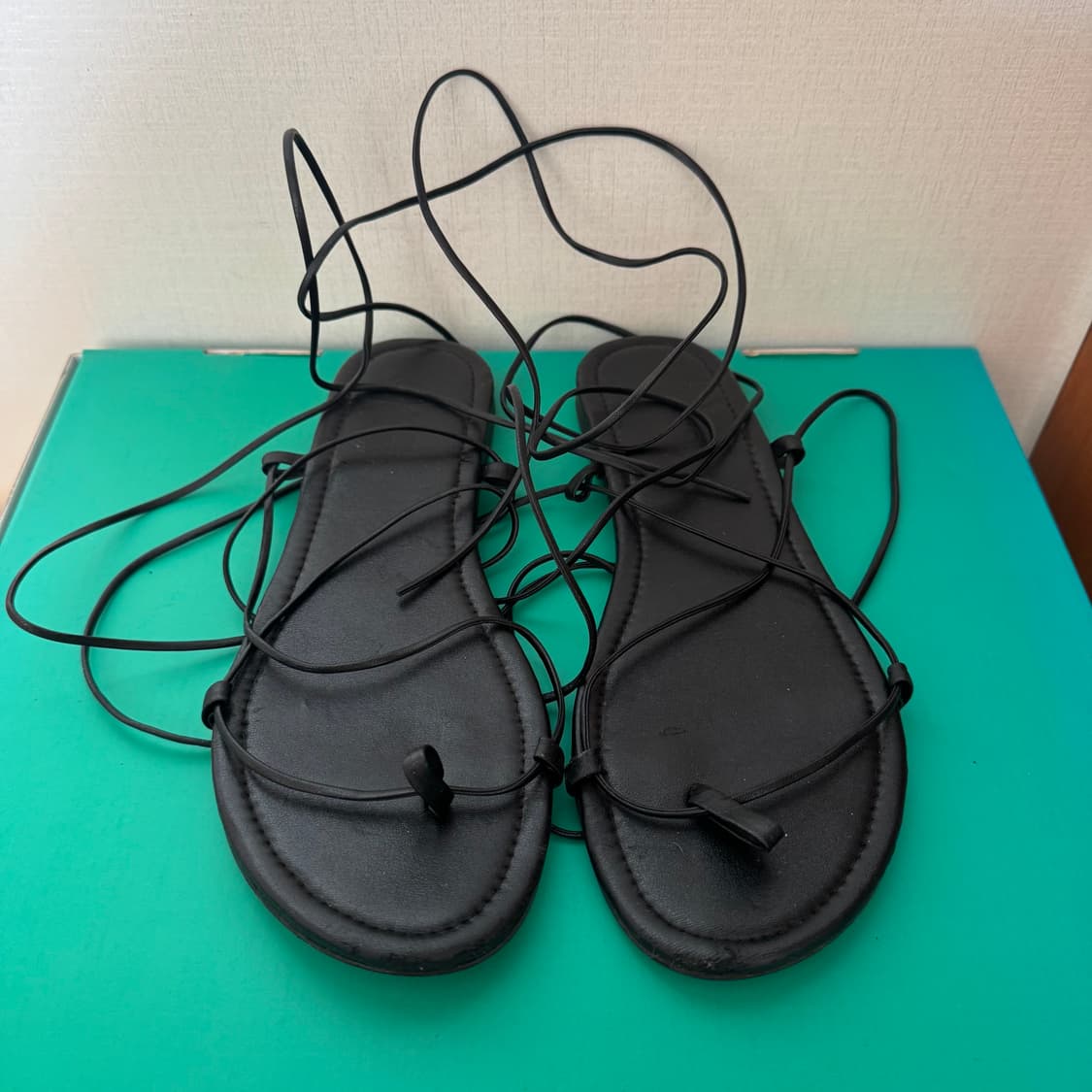 검정 스트랩 샌들 240 상품이미지1