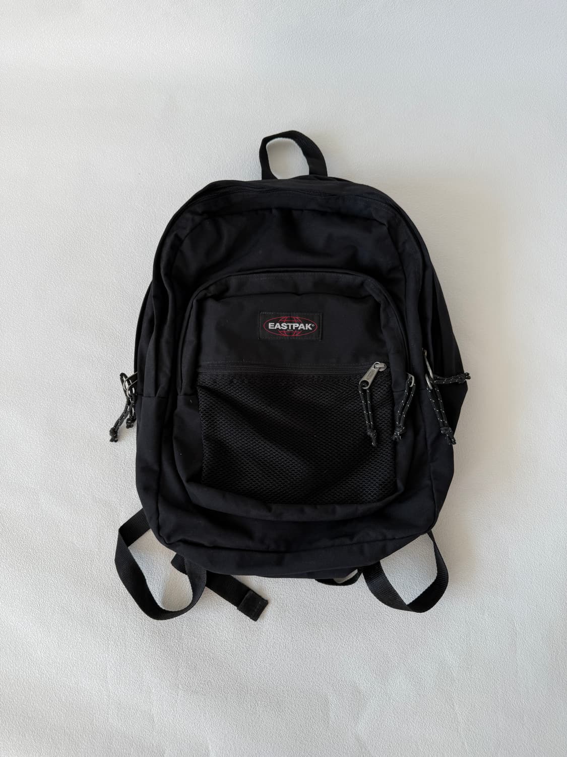 이스트팩(EASTPAK) 백팩 상품이미지1