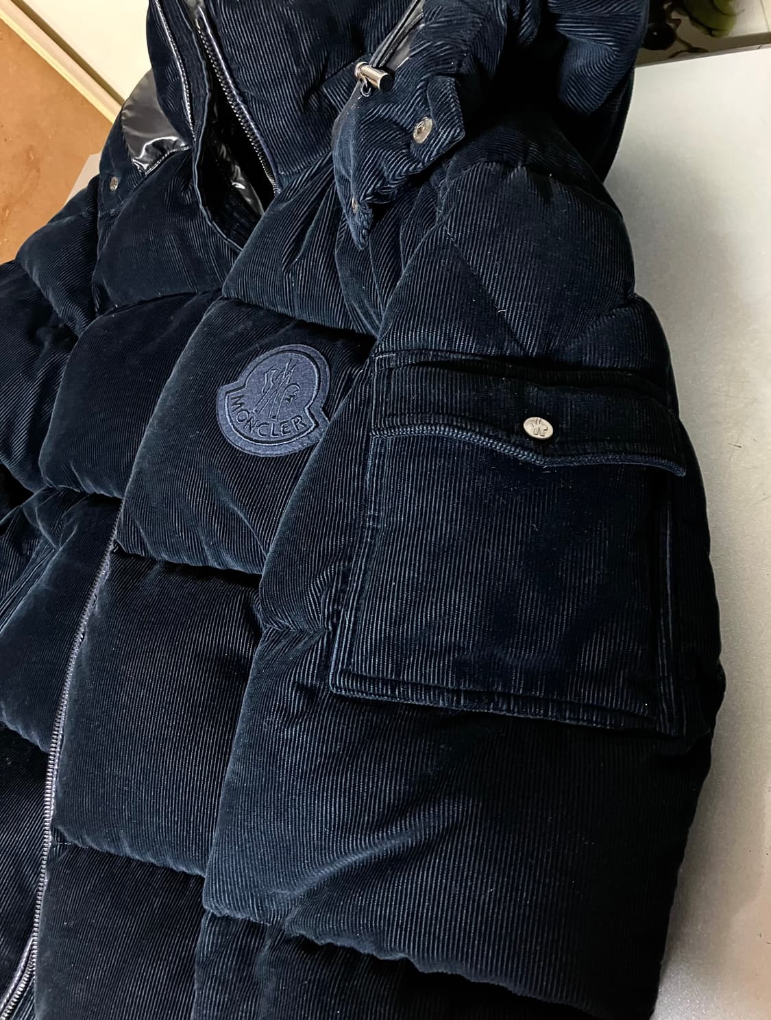 몽클레어 코듀로이 패딩 상품이미지10