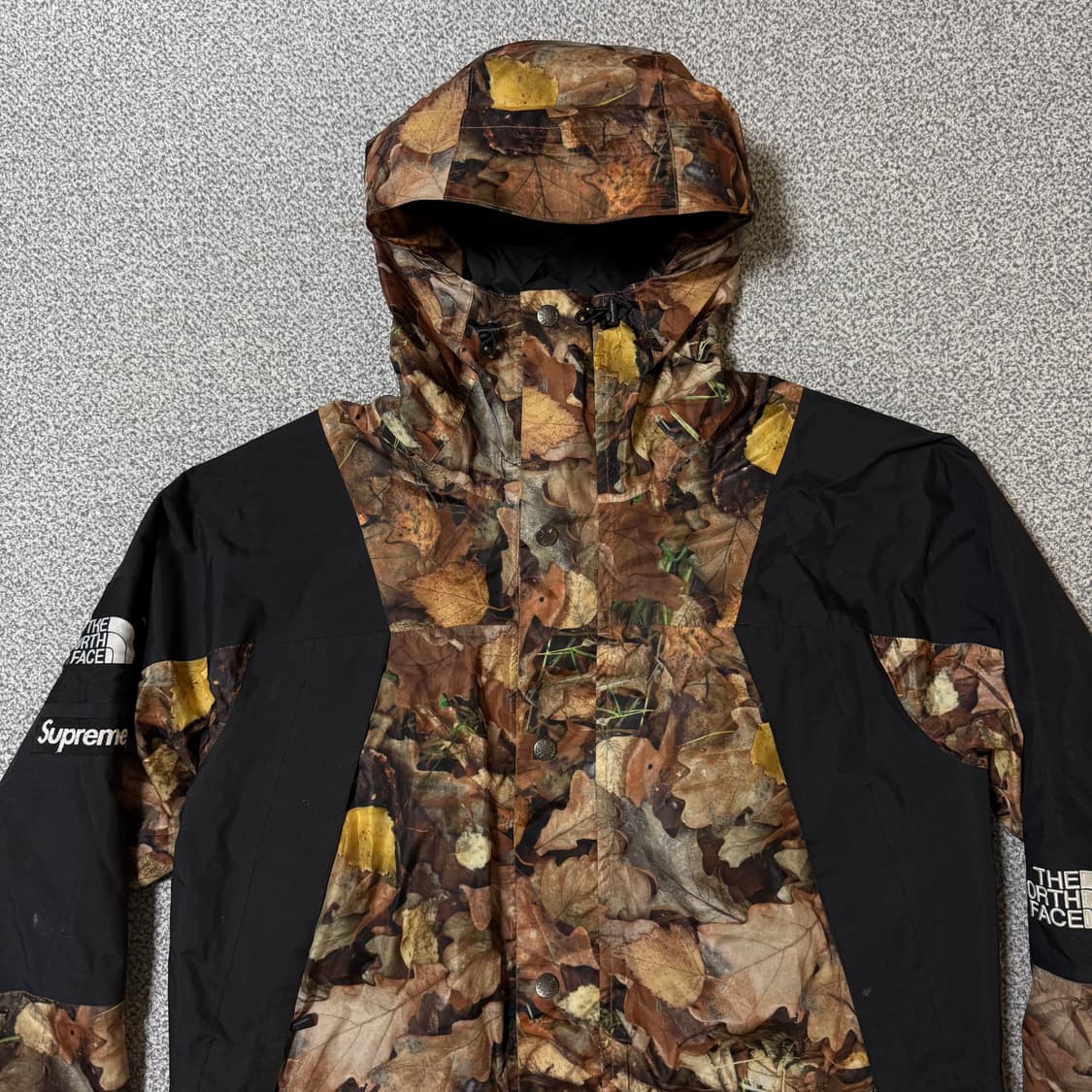 슈프림 x 노스페이스 마운틴 라이트 바람막이 상품이미지6