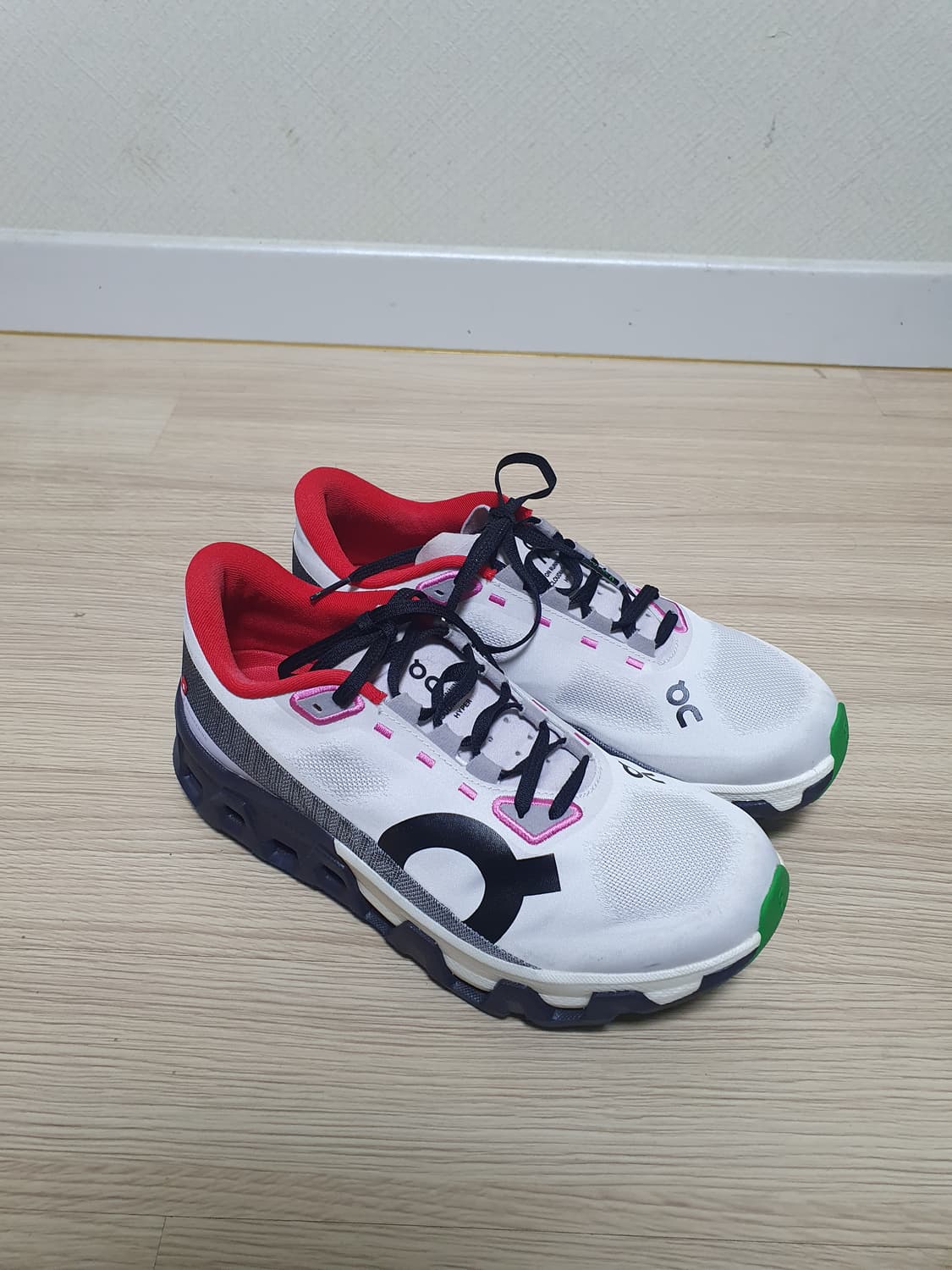 온러닝 클라우드 몬스터 하이퍼 러닝화 250 상품이미지2