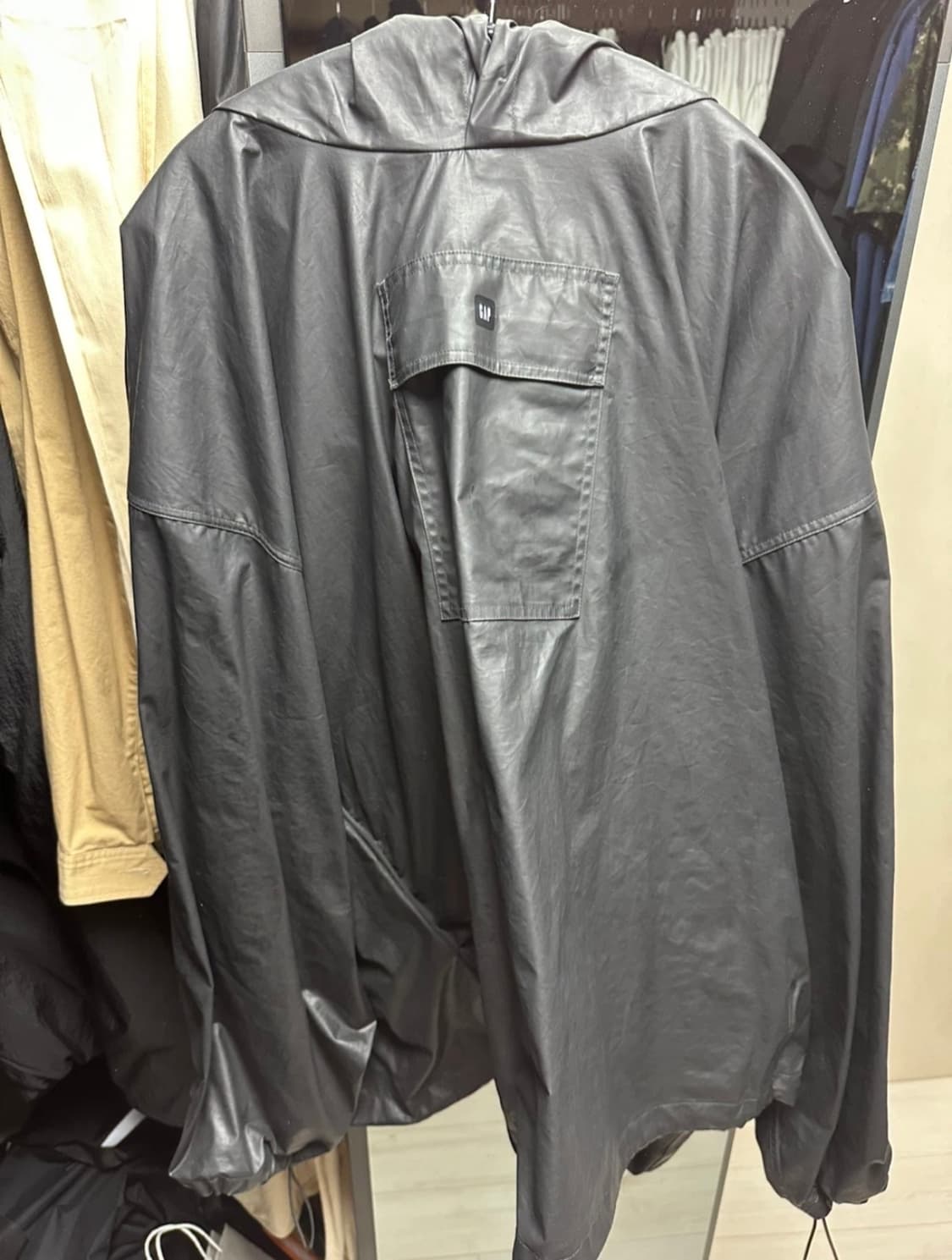 이지 갭 엔지니어드 바이 발렌시아가 코티드 코튼 아노락 블랙 L 상품이미지2