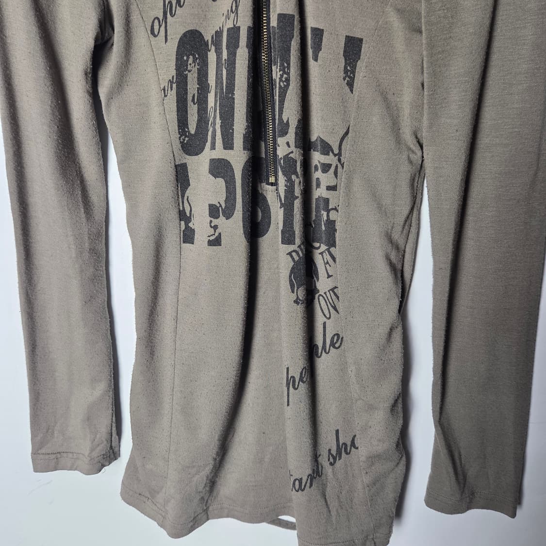 [M.K.R] 엠케이알 레이스 백슬릿 집업 롱슬리브 상품이미지4