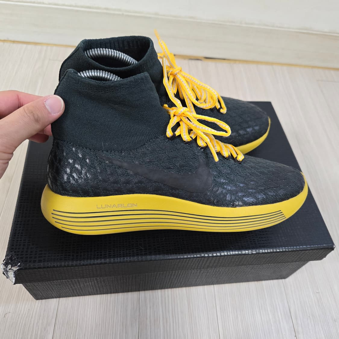 230 나이키 x 갸쿠소우 루나에픽 하이 쉴드 상품이미지7