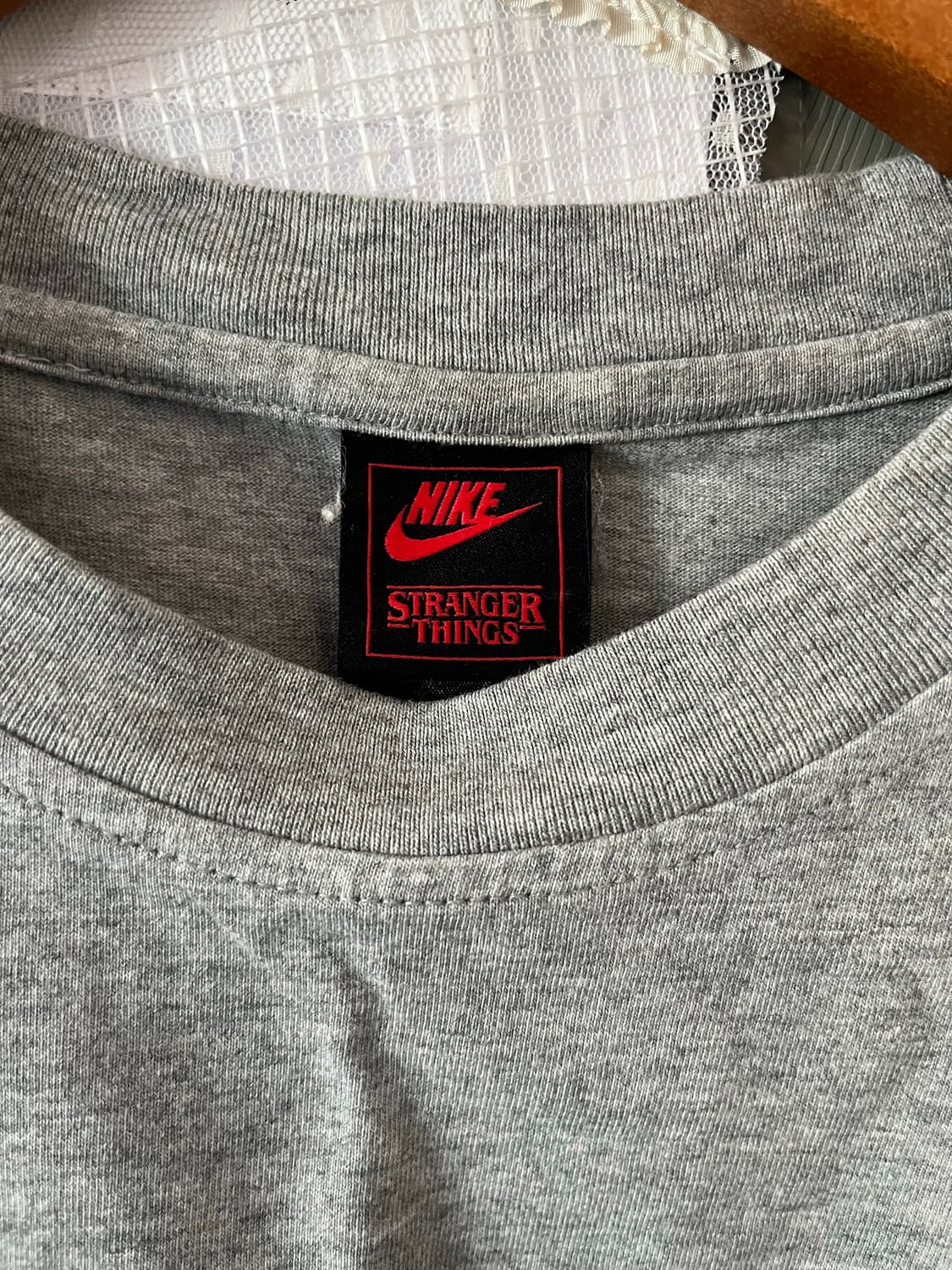 Nike x strangerthings 반팔 상품이미지3