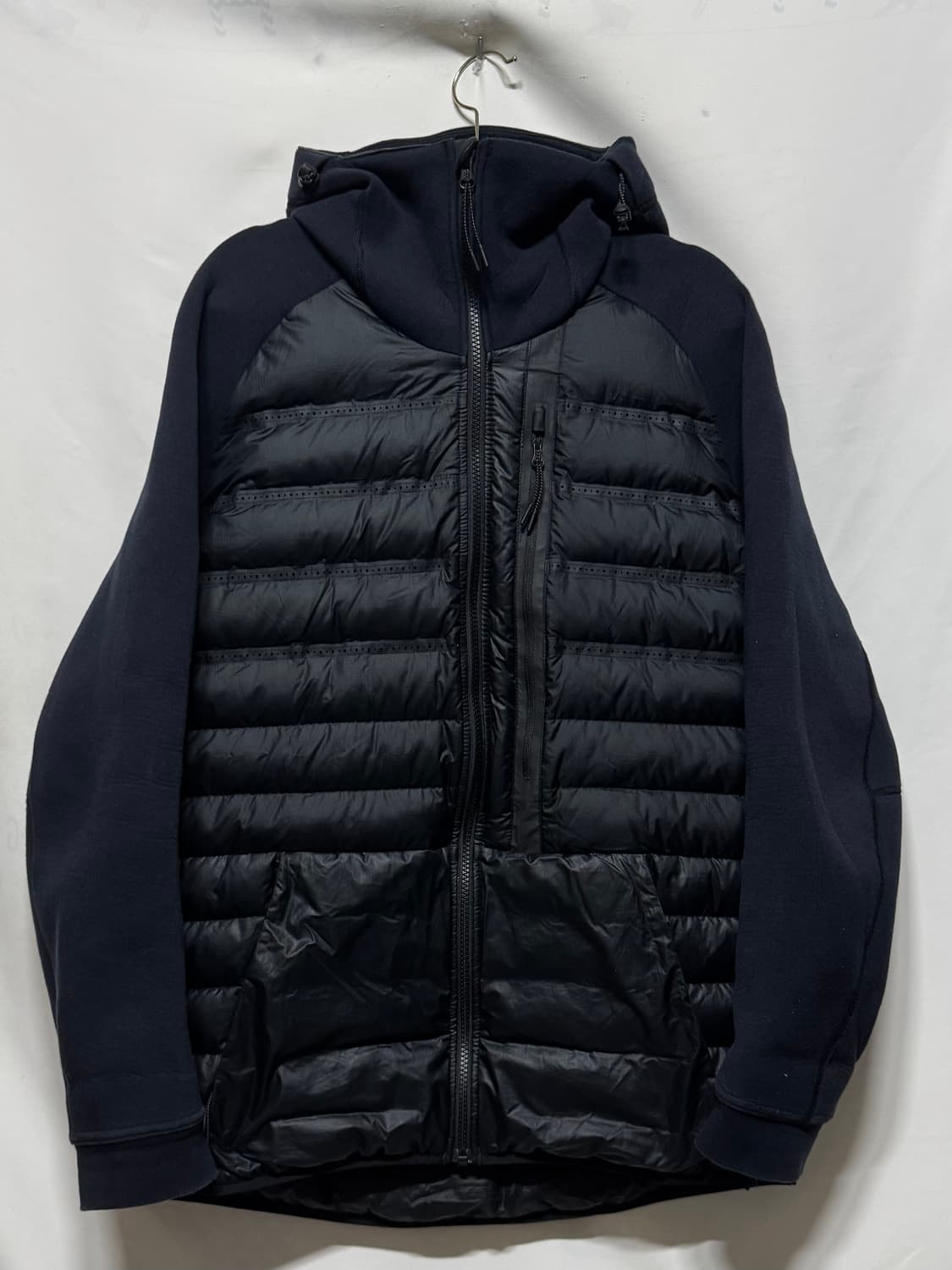 L 나이키 테크팩 에어로로프트 자켓 상품이미지1