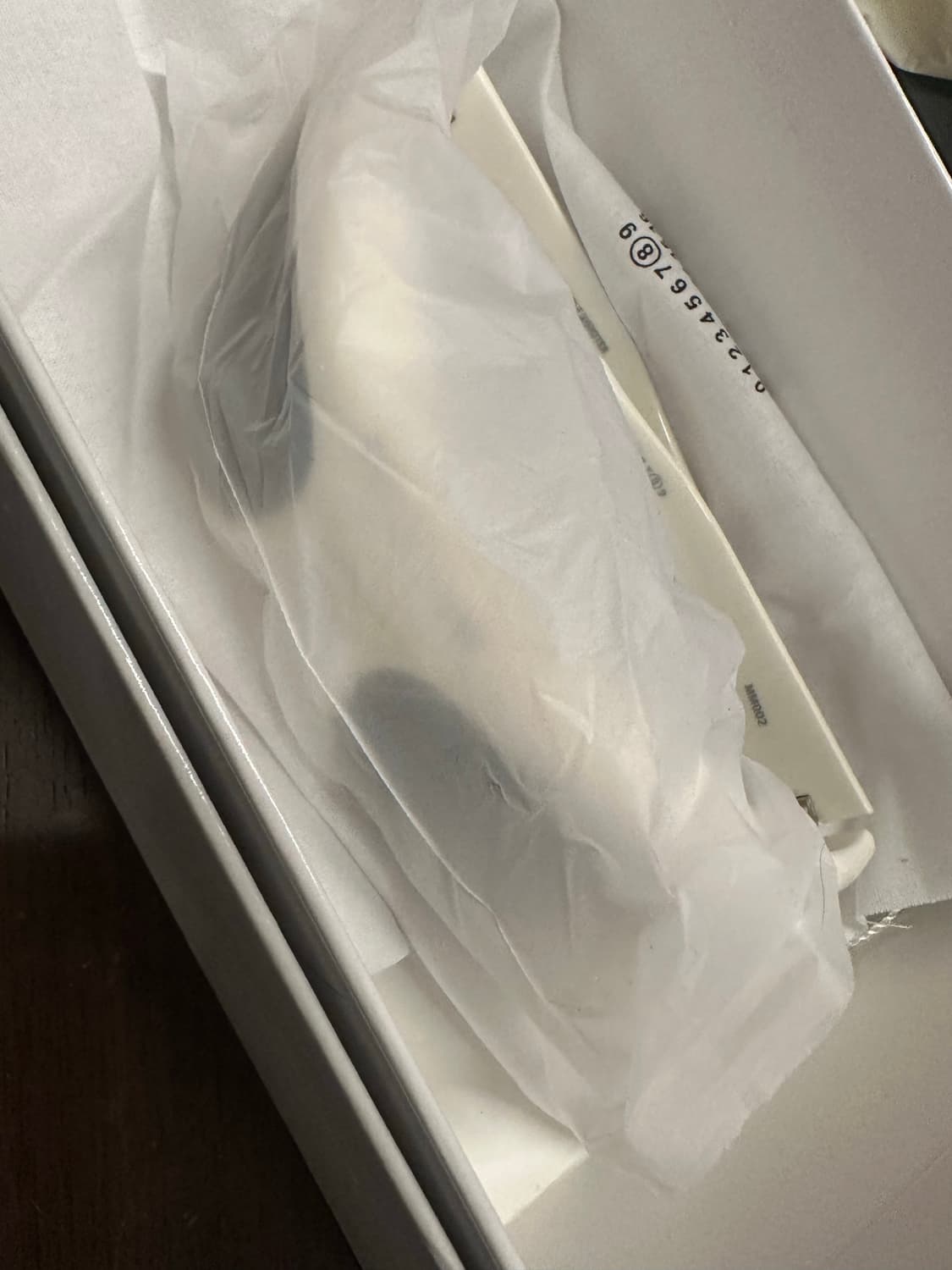 젠틀몬스터X마르지엘라 MM002 화이트블랙 팔아요 상품이미지2