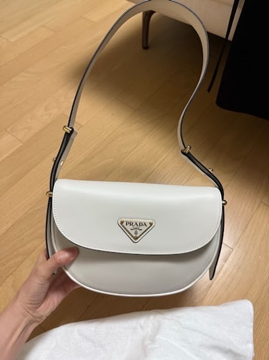 프라다 아르케 플랩 상품이미지1