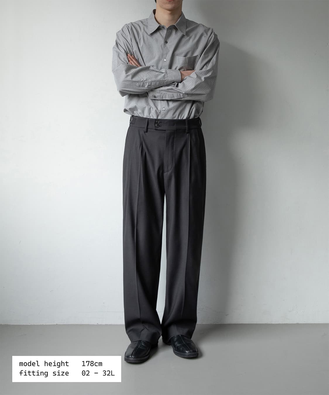 25aw 어나더오피스 산티아고슬랙스 플렉서블 차콜 상품이미지3