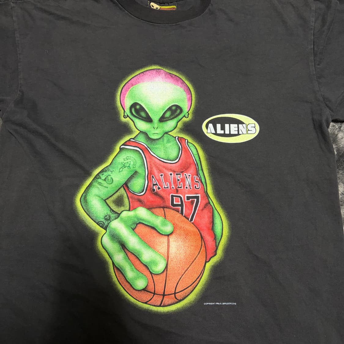 90's 에일리언 워크샵x데니스 로드맨 티셔츠 L 상품이미지2