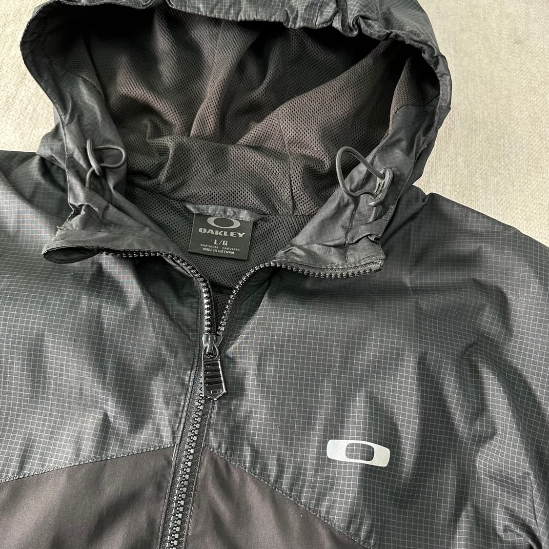 100 오클리 패커블 후드 바람막이 자켓 상품이미지3