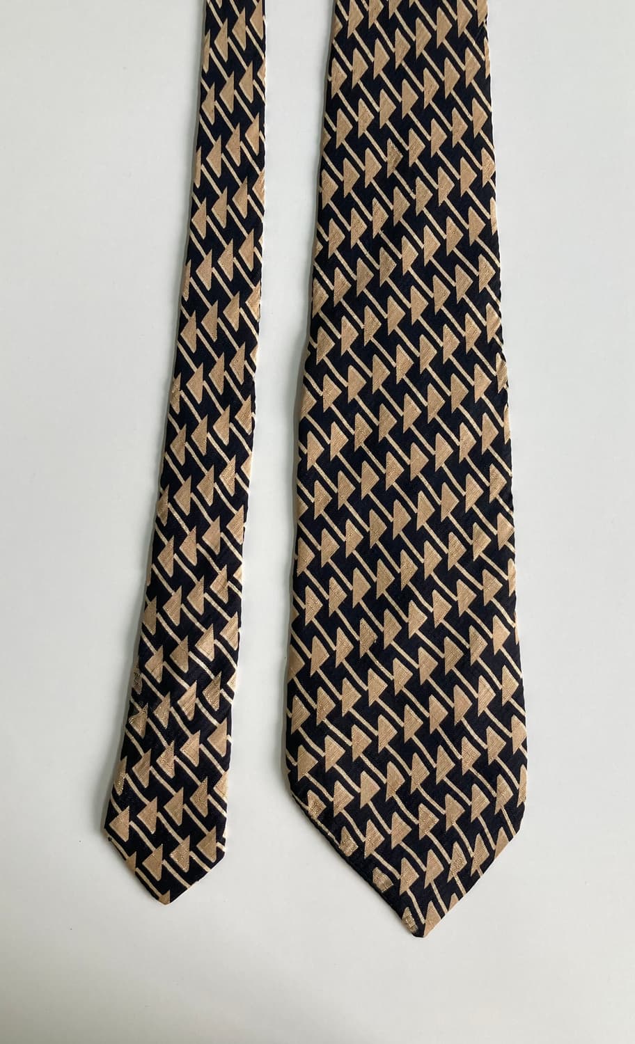 크리스찬디올무슈 넥타이 상품이미지1