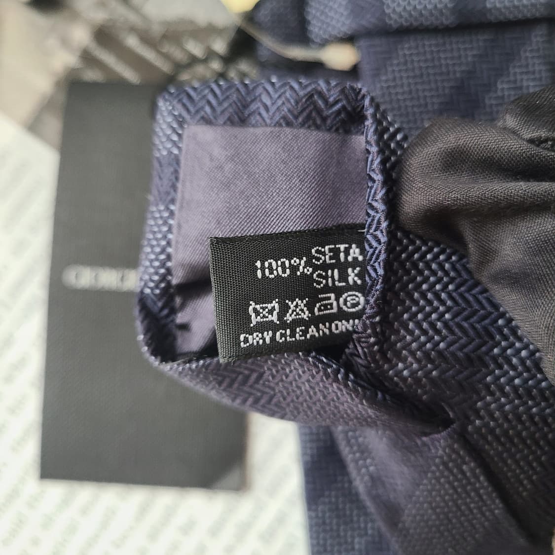 조르지오 아르마니 넥타이 네이비 9.1cm 새제품 g4
 상품이미지9