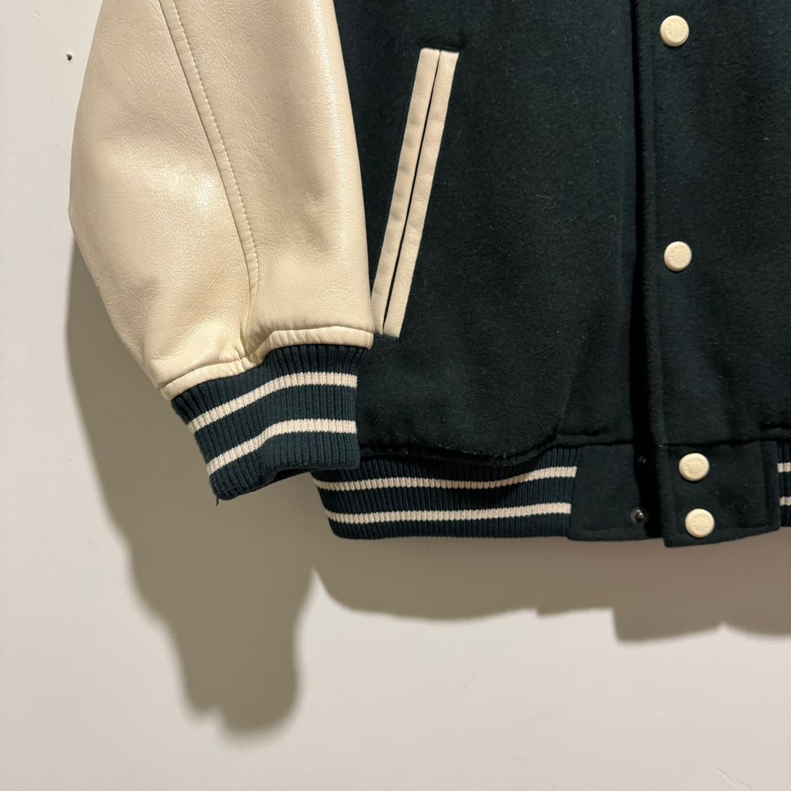 뉴발란스 바시티 자켓 상품이미지4