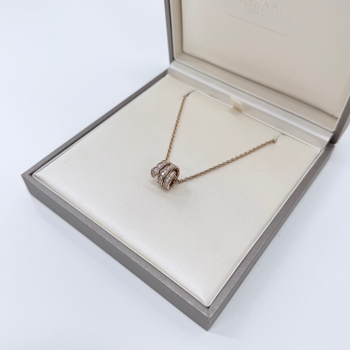 1250판매 불가리 세르펜티 바이퍼 네크리스 풀다이아 18k 목걸이 상품이미지4