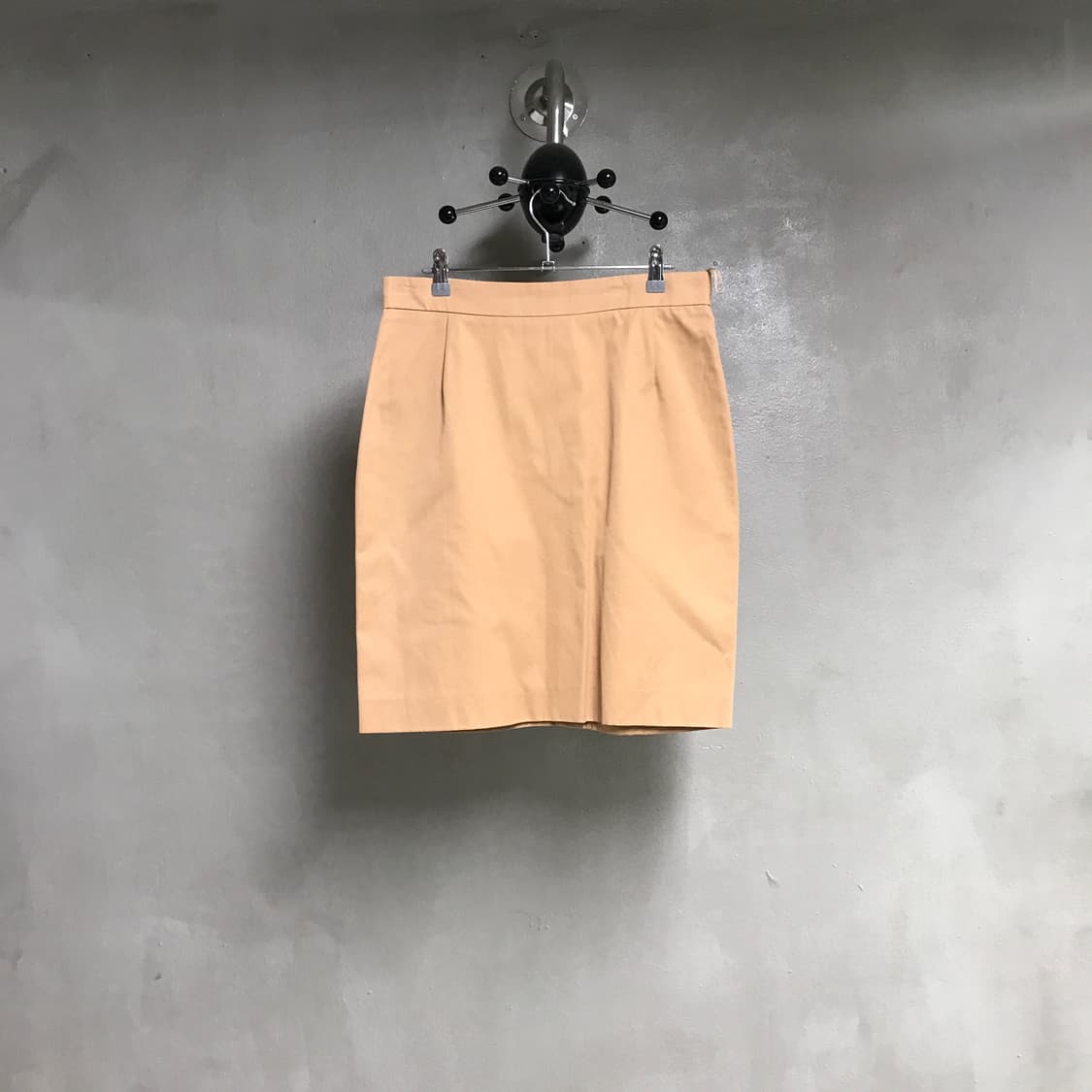 프라다 베이지 스커트 44(W) 상품이미지1
