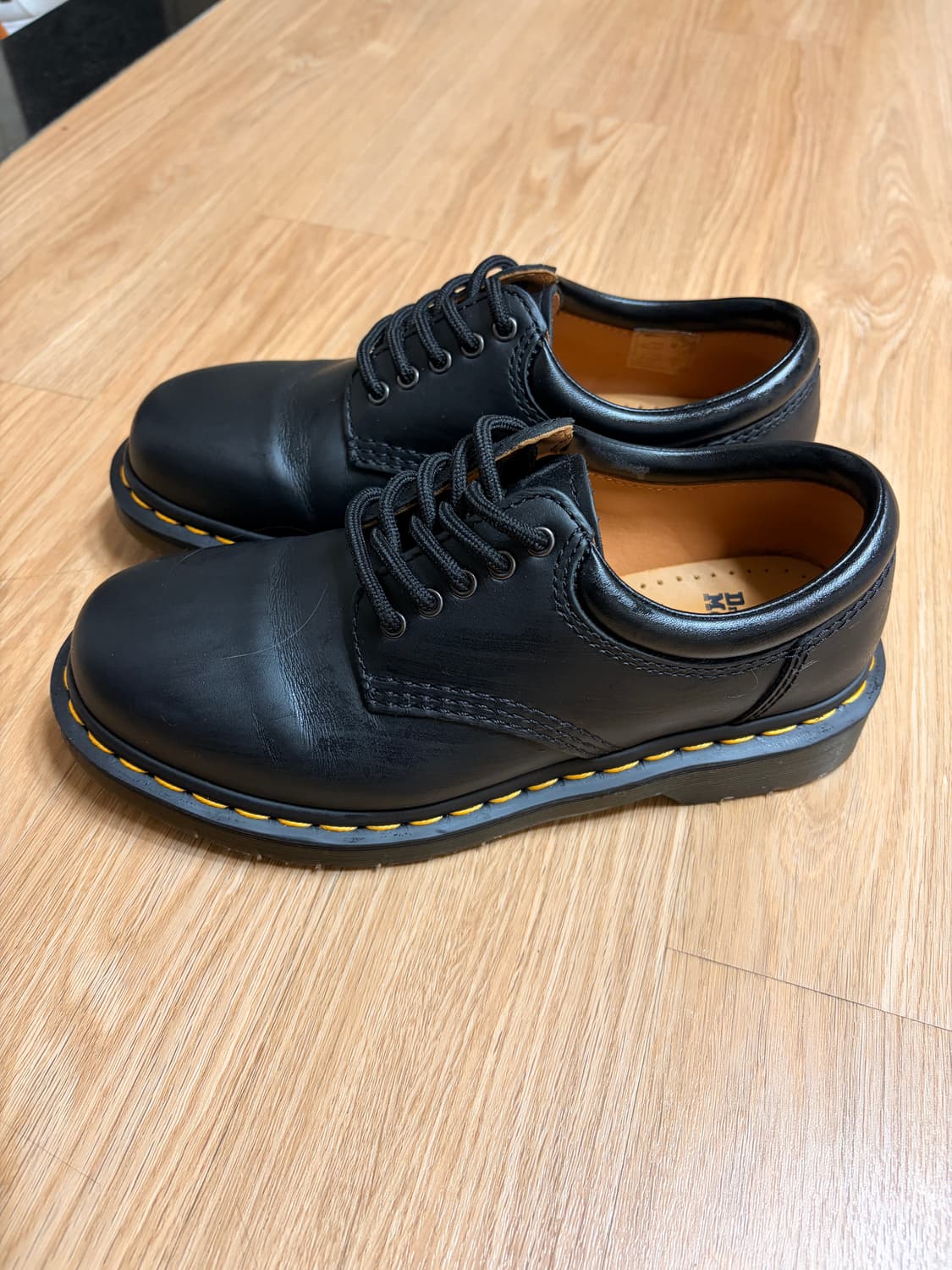 닥터마틴 상품이미지1