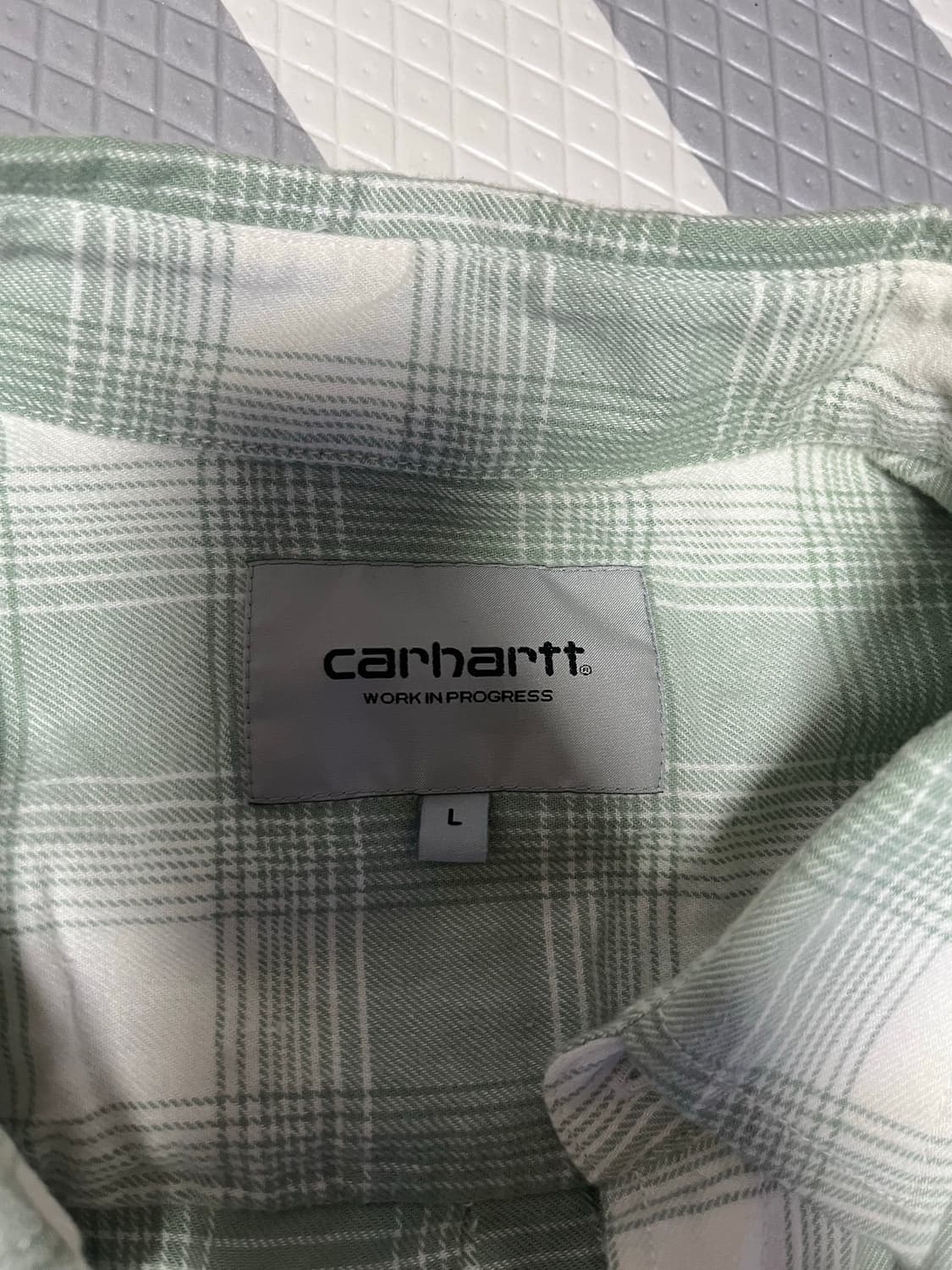 칼하트WIP 디버 셔츠 상품이미지4