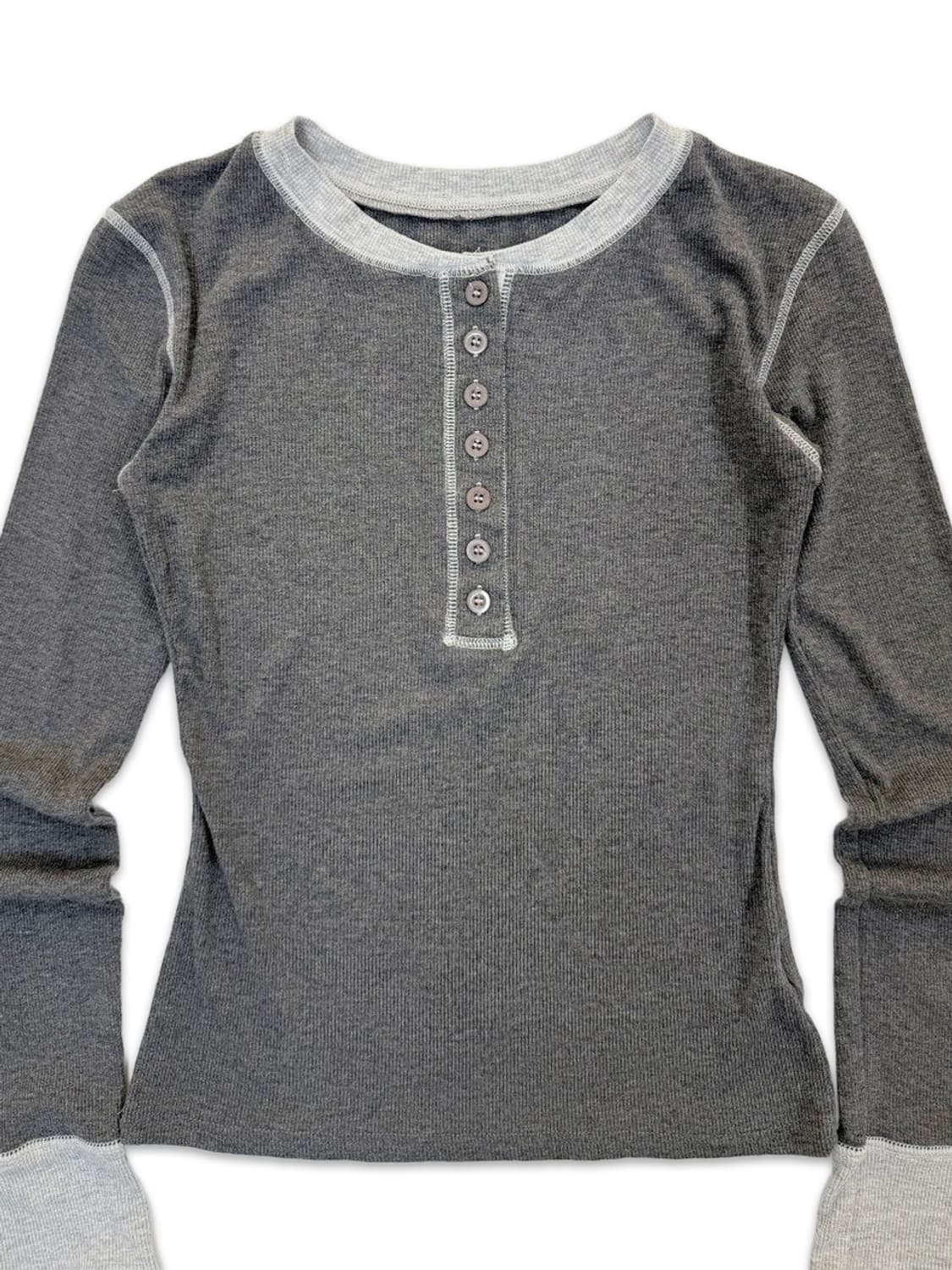 빈티지 그레이 하프 단추 레이어드티 상품이미지2