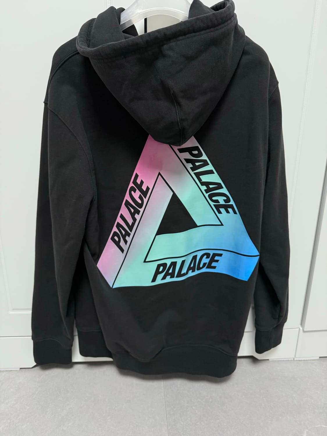 팔라스 트라이퍼그 후드티 상품이미지2