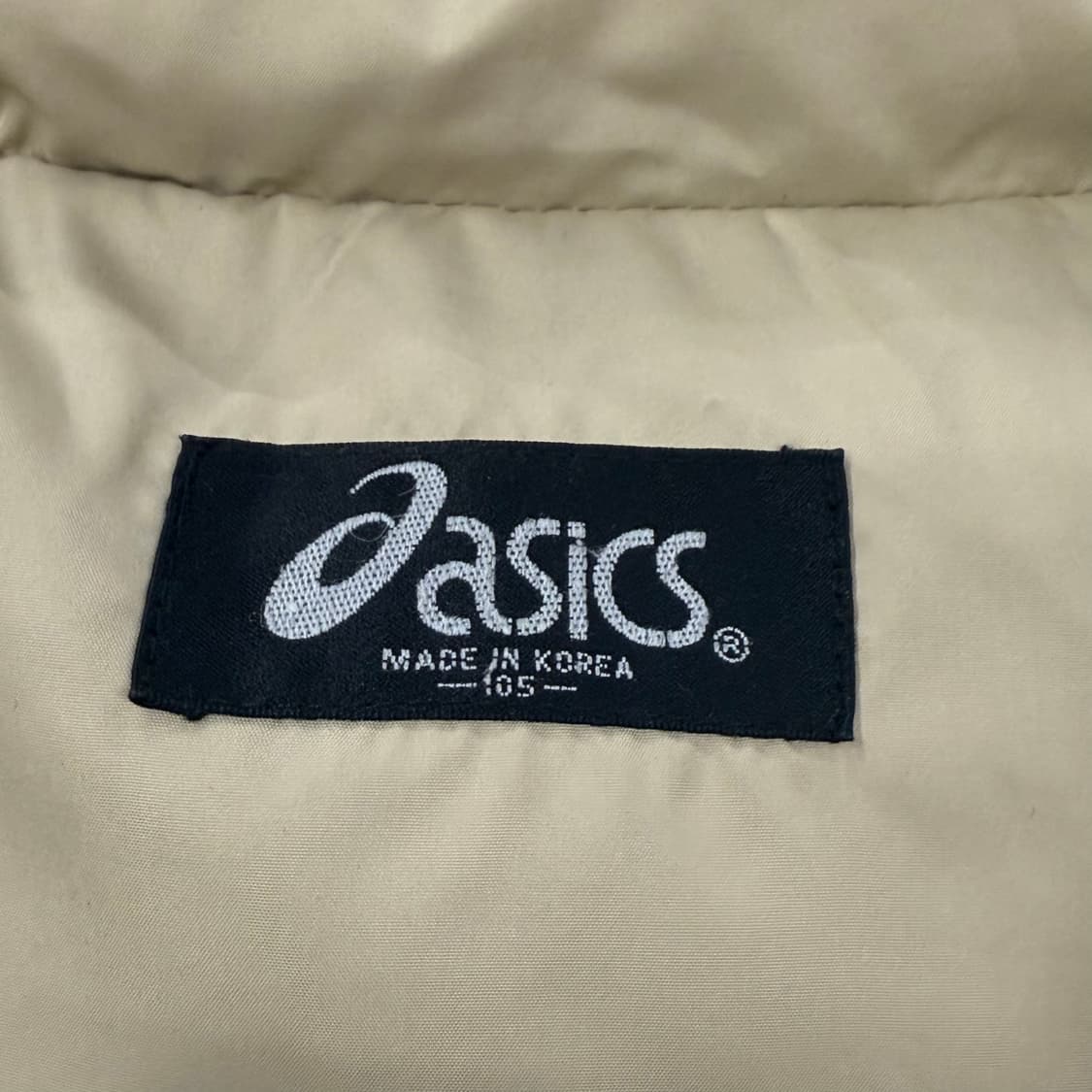 아식스 베이지 패딩 조끼 105 상품이미지4