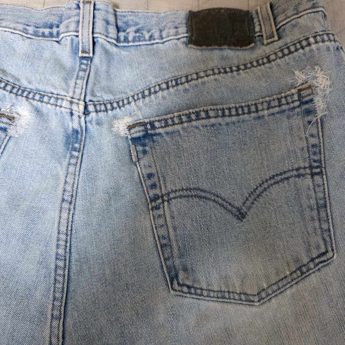 [40X32] 90s 리바이스 실버탭 연청 스트레이트 루즈핏 - 퍽쿨 상품이미지8