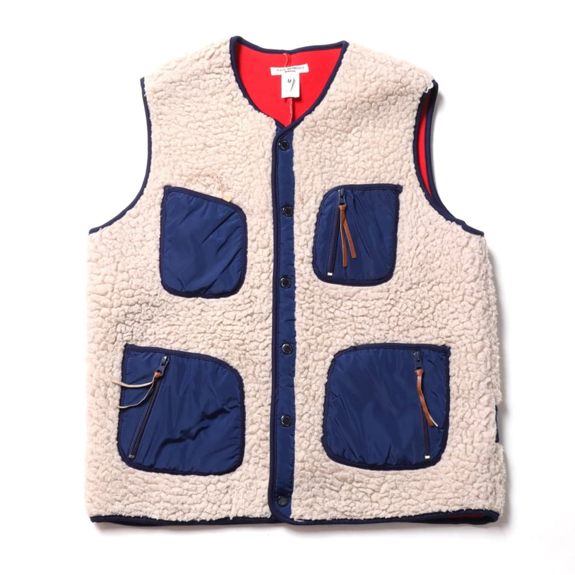 A.blue Garments Fleece Vest

 상품이미지1