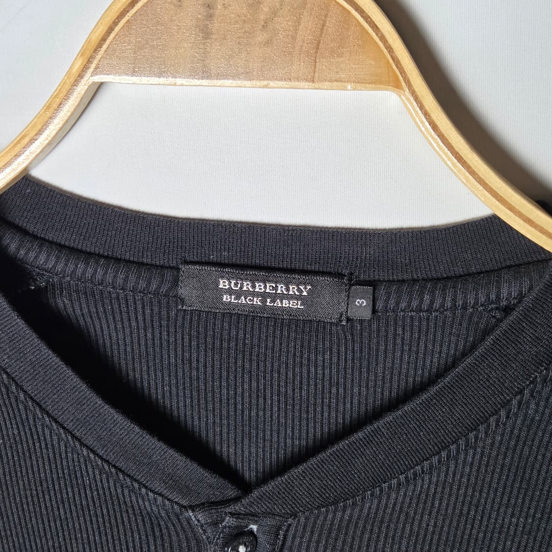 [Burberry] 버버리 블랙라벨 헨리넥 롱슬리브 상품이미지4