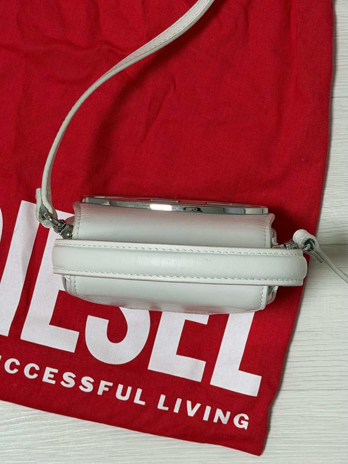 디젤 가방 파매합니다 상품이미지6