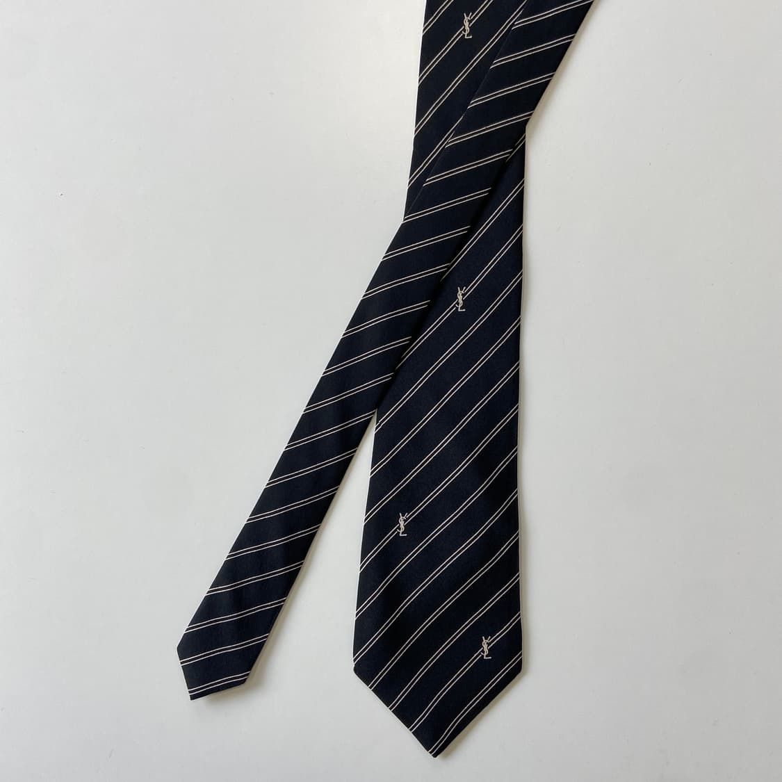 입생로랑(YSL)  모노그램 명품 정품 넥타이 상품이미지1