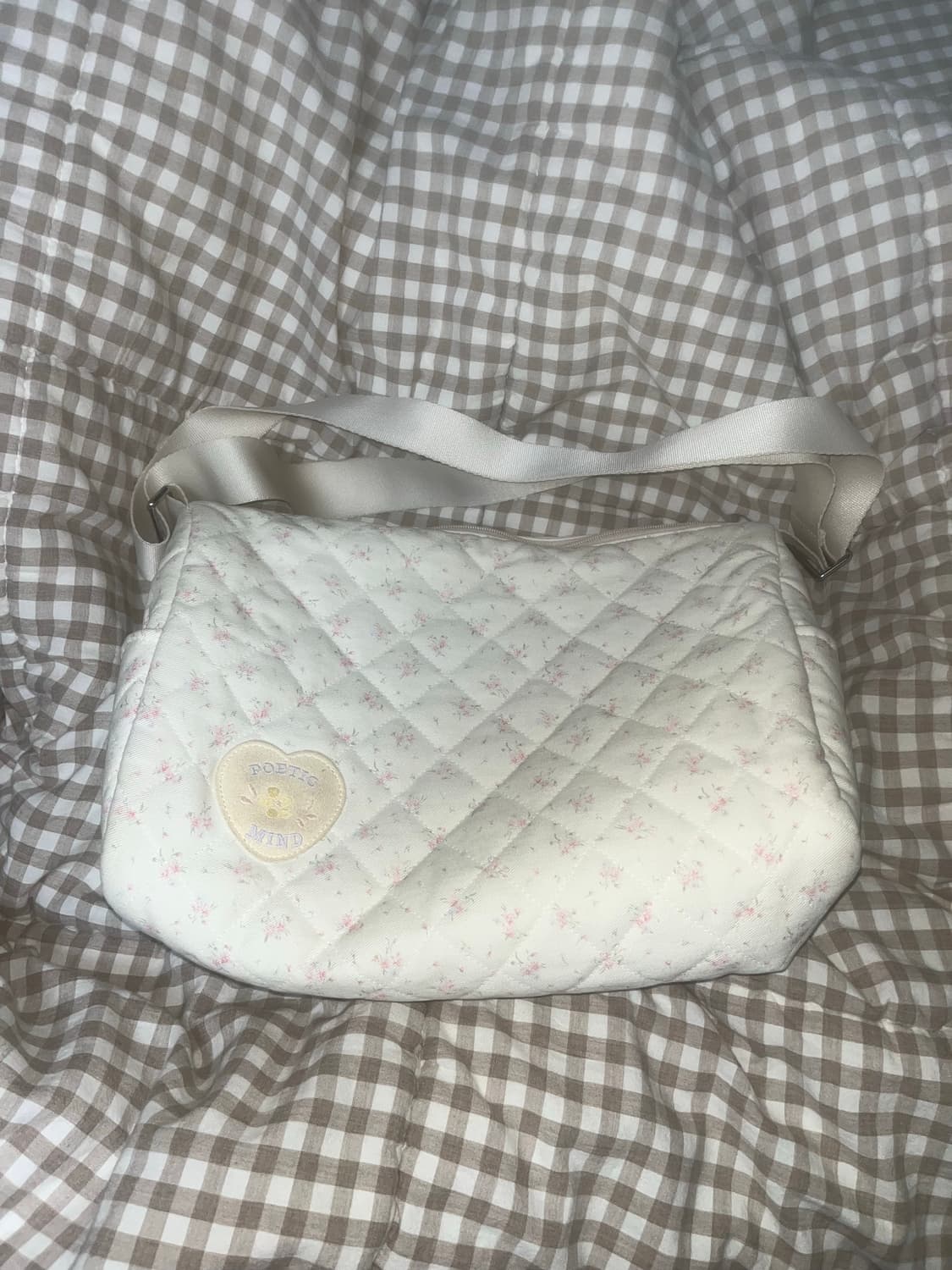 오부니 잔꽃 모리걸 퀼팅 더플백 상품이미지1