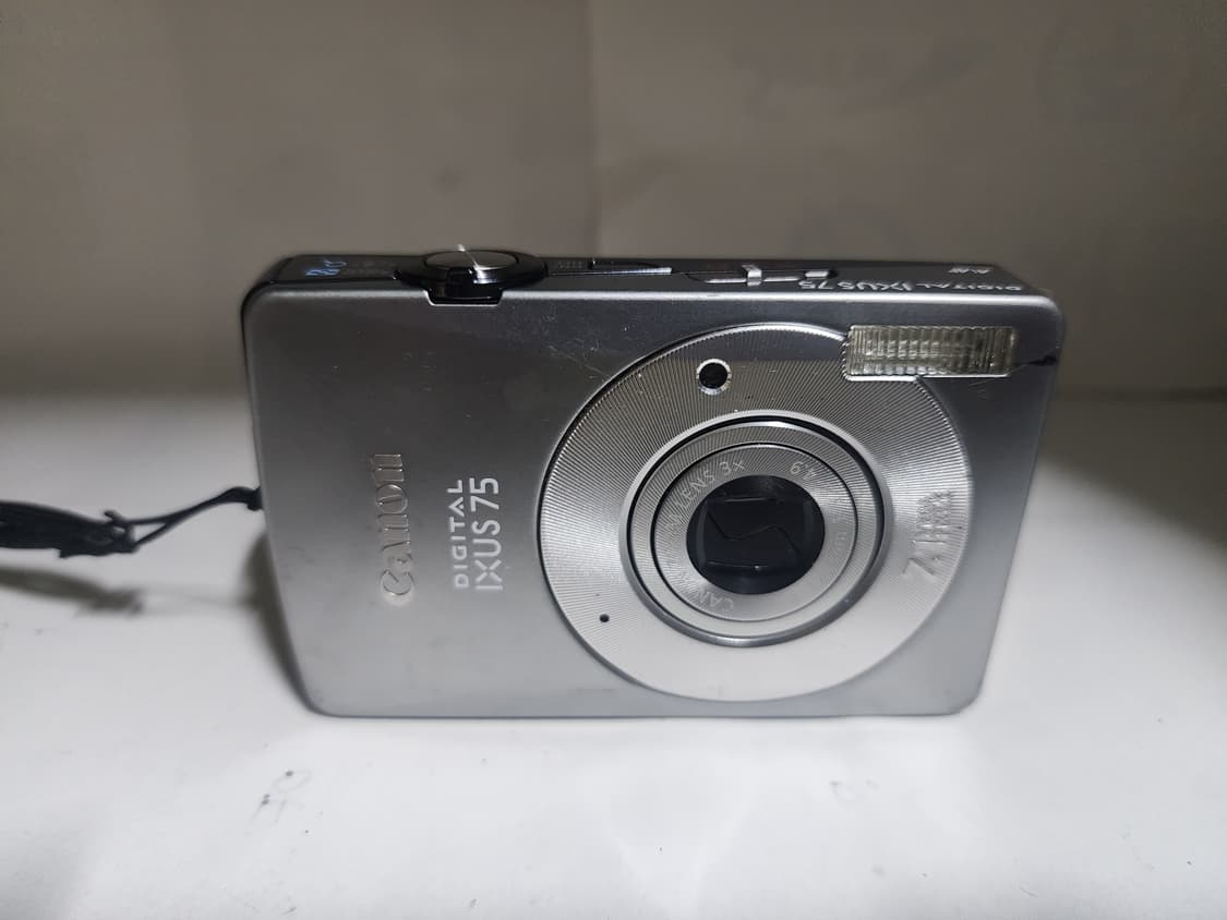 캐논 IXUS 75 디지털 카메라 실버 상품이미지1