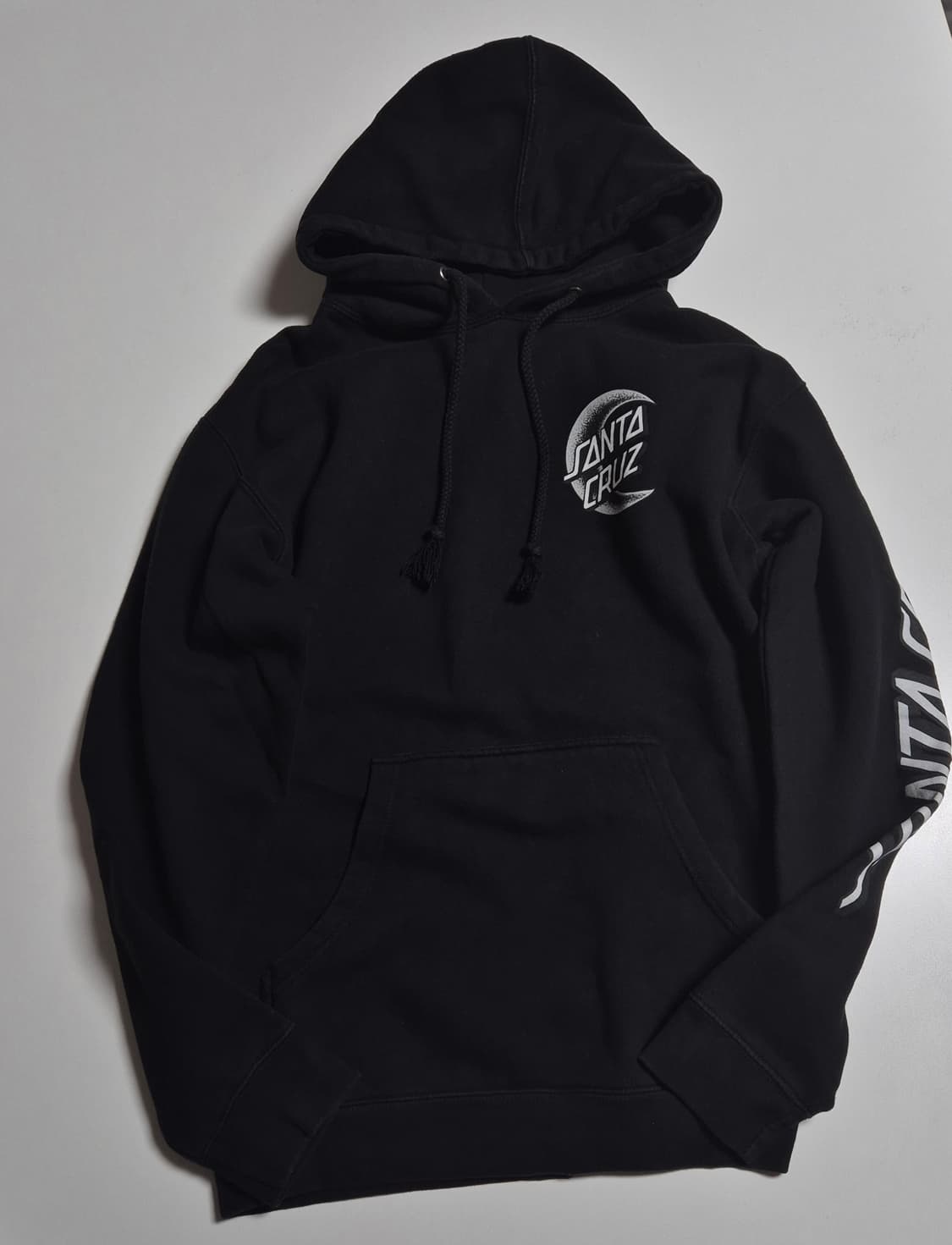 산타크루즈 하프문 그래픽 후드티 상품이미지3