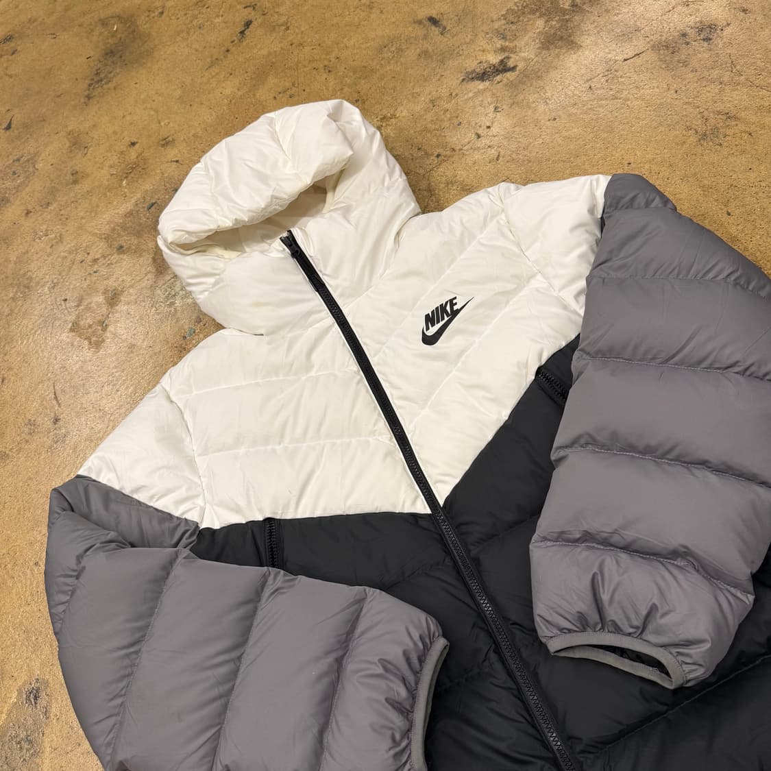 [정품/XL] 나이키 패딩 자켓 화이트 블랙 그레이 b10 상품이미지1
