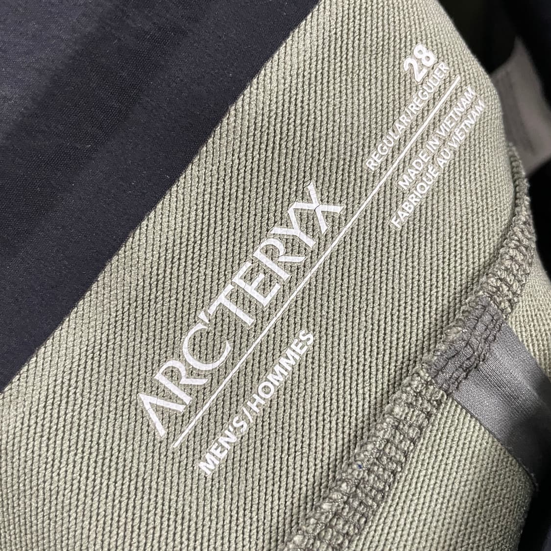 아크테릭스 카키 팬츠 28 상품이미지7