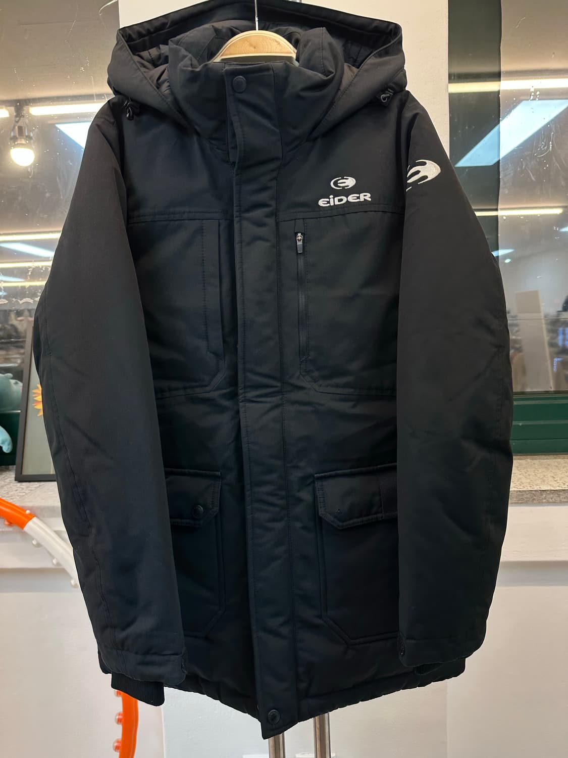 아이더 블랙 패딩 상품이미지1