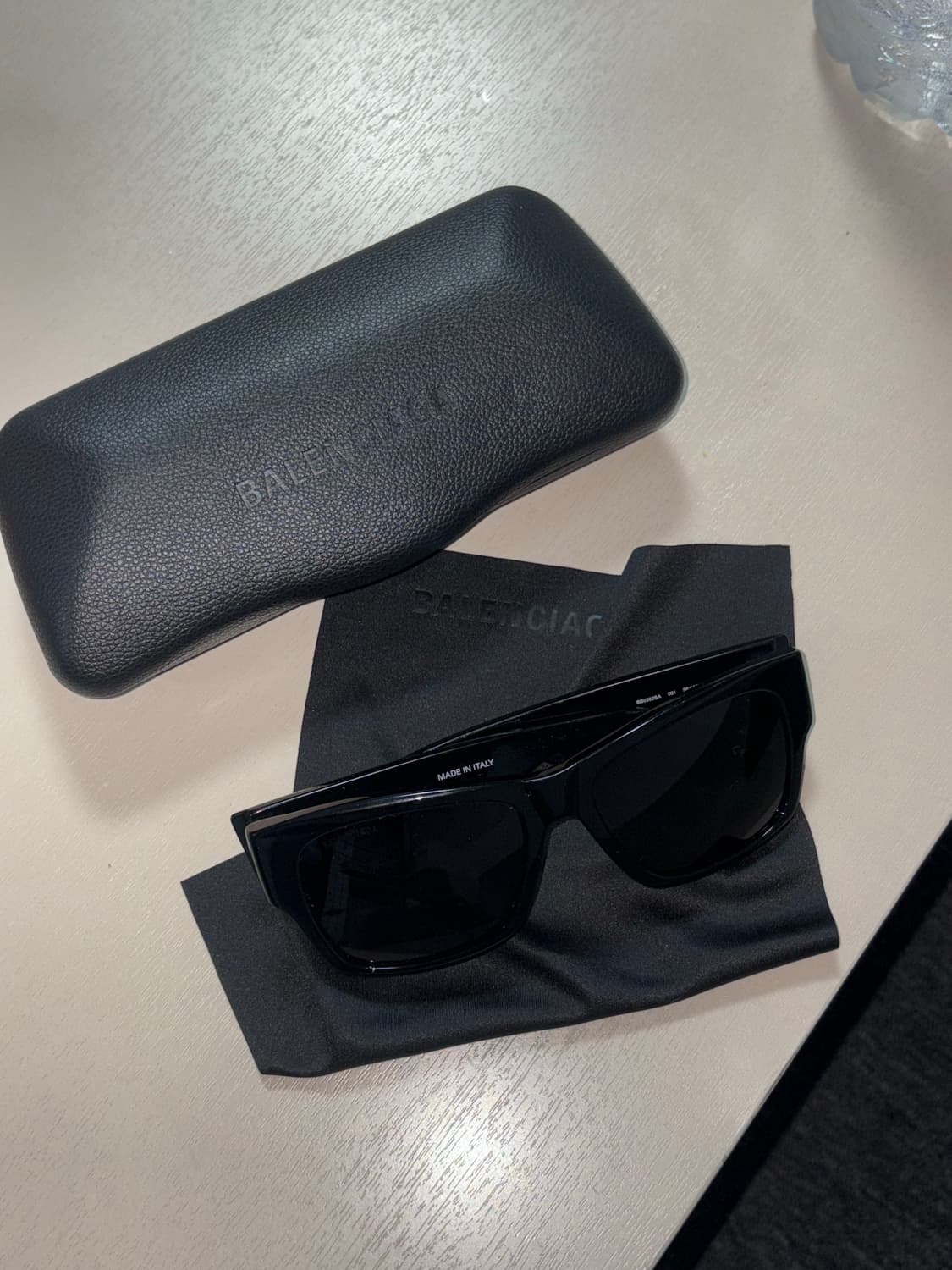 발렌시아가 BB0262SA 001 선글라스 상품이미지1