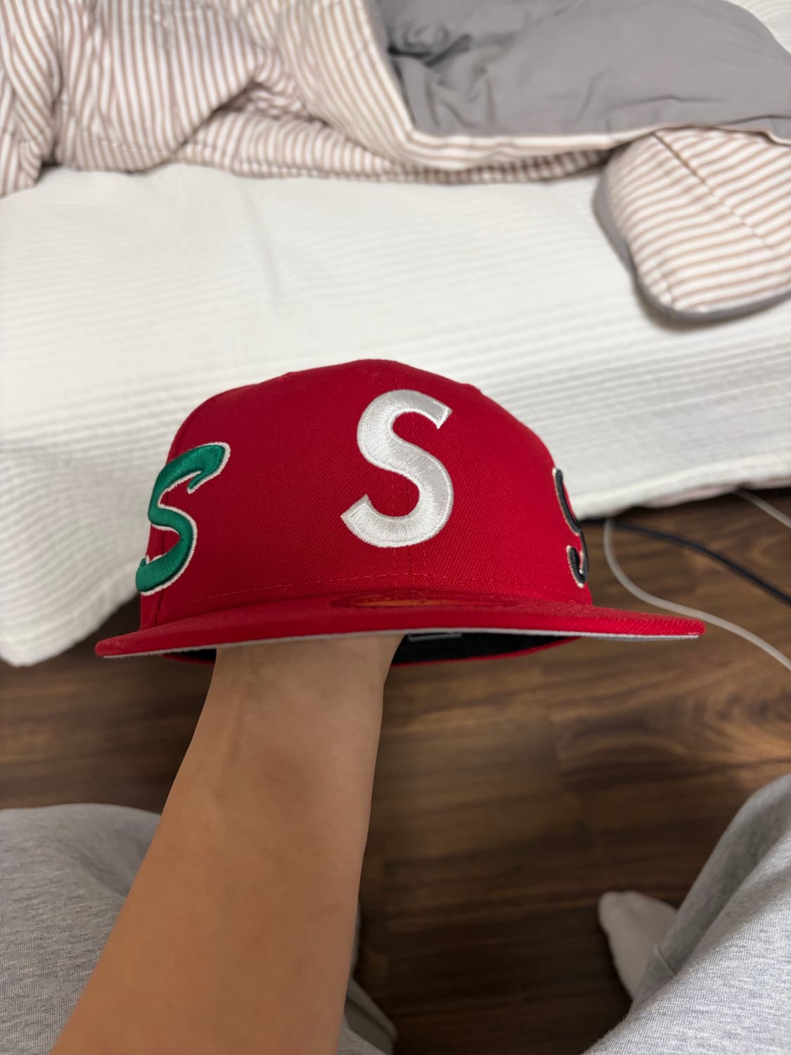 슈프림 멀티 S 로고 뉴에라 레드 - 25SS 상품이미지4