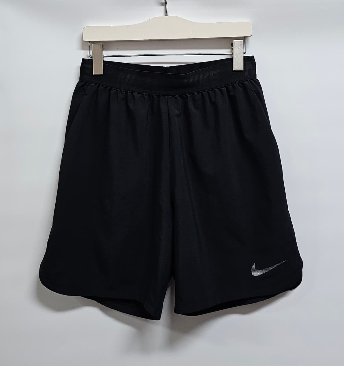 나이키 드라이핏 러닝쇼츠 M 상품이미지1