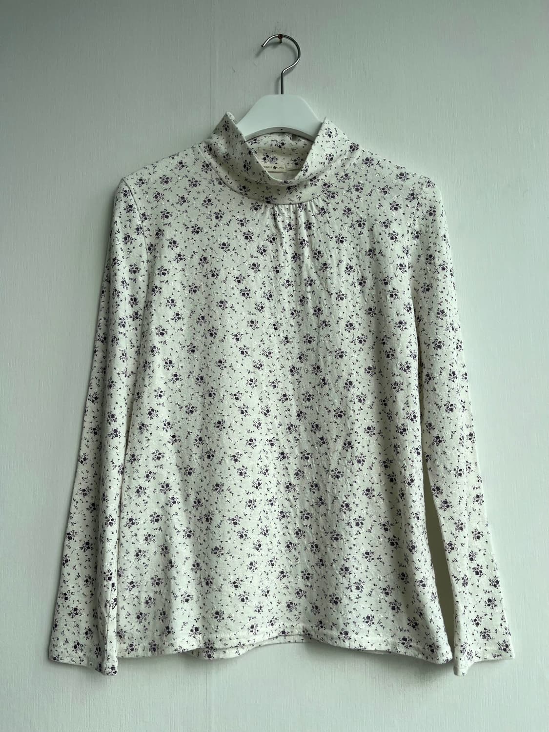 CROISSANT LIFE 플로럴 긴팔 상품이미지1