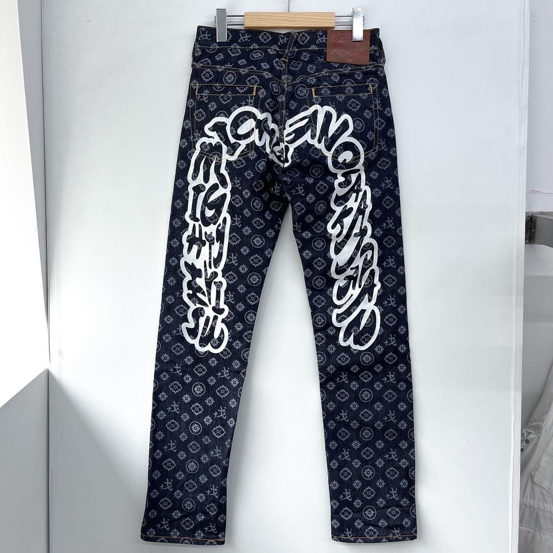 에비수 제팬 다이콕 모노그램 데님 팬츠 상품이미지7